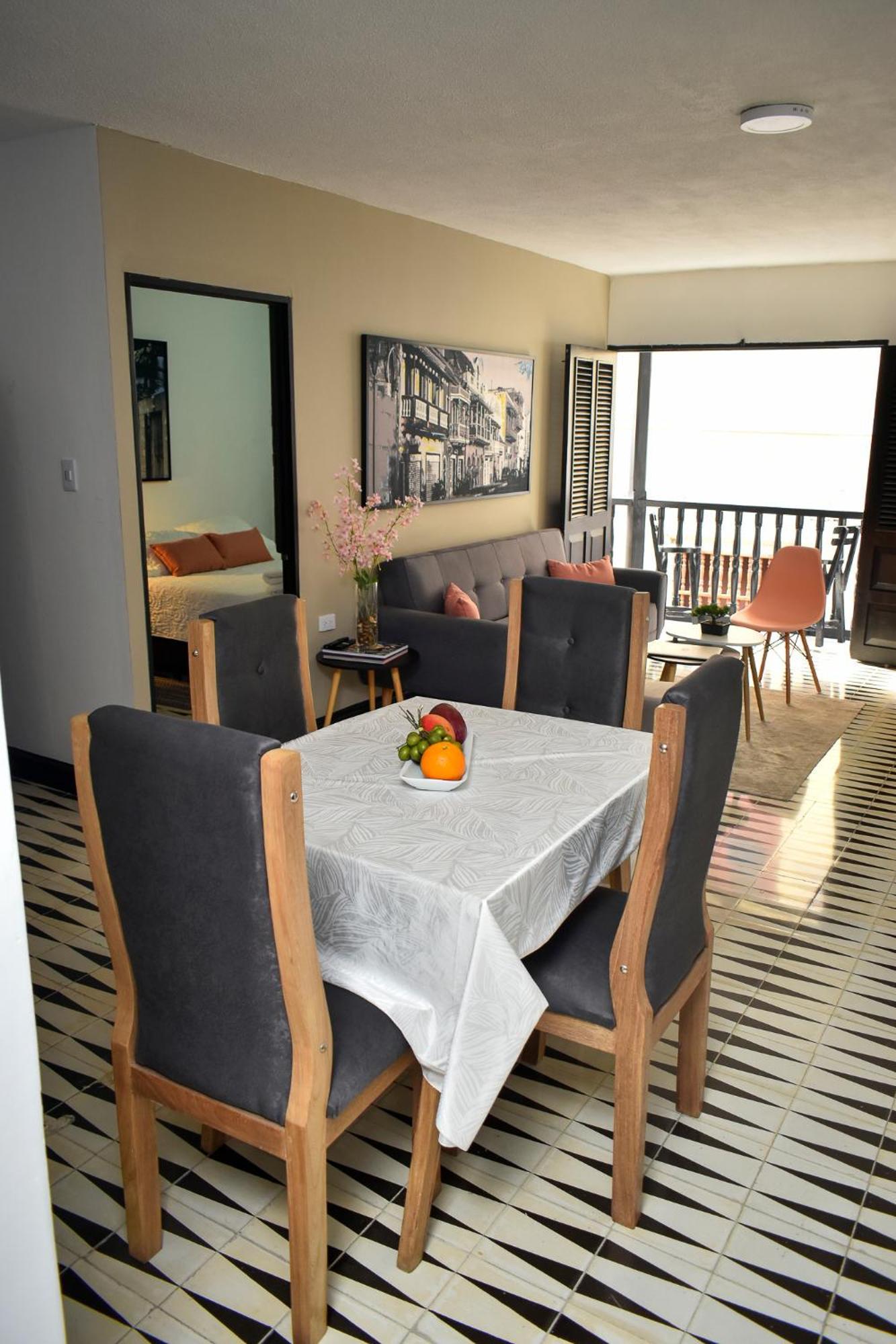 Céntrico Y Confortable Apto Casa Doña Yola 9 *